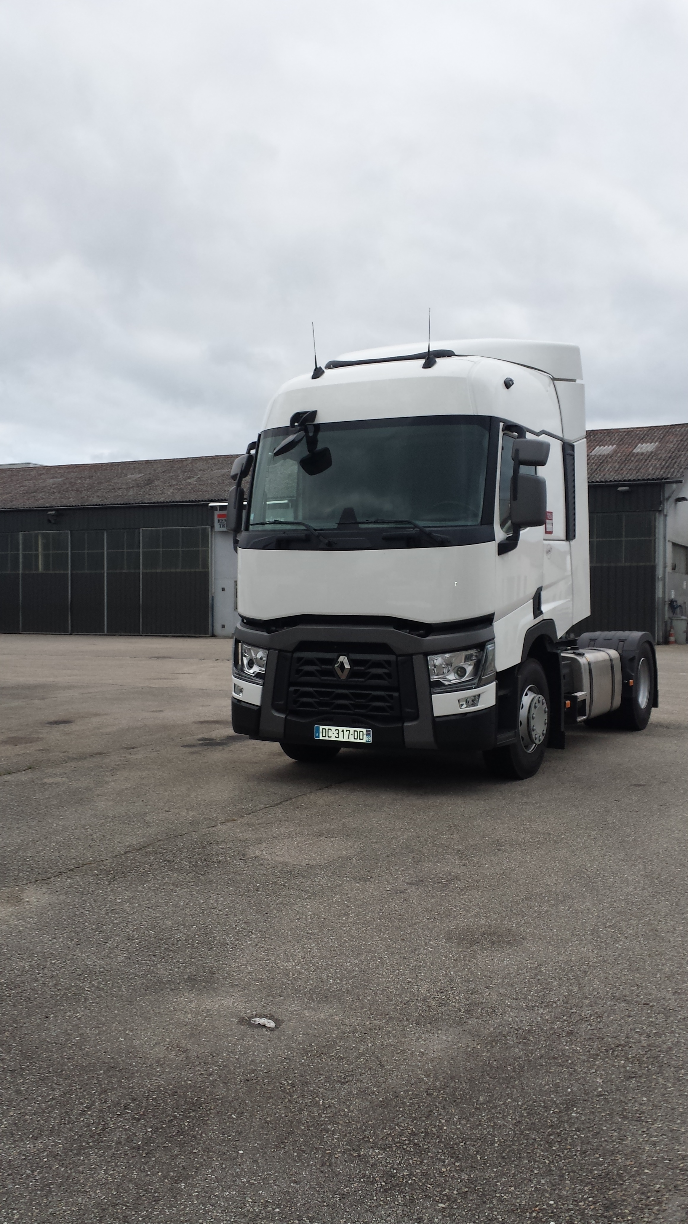 Location de tracteurs routier