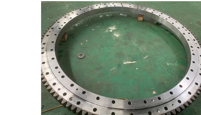 LYMC focus on slewing bearing designing, machining, assembling, fabricating and repairing, we provid...