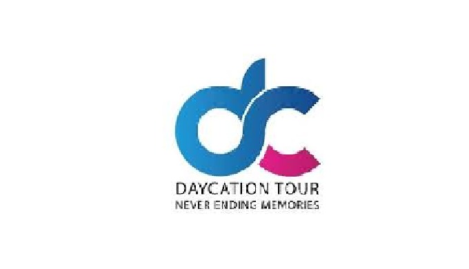 Dubai has been placed as a top travel destination for 2022 for a reason. We have every kind of trave...