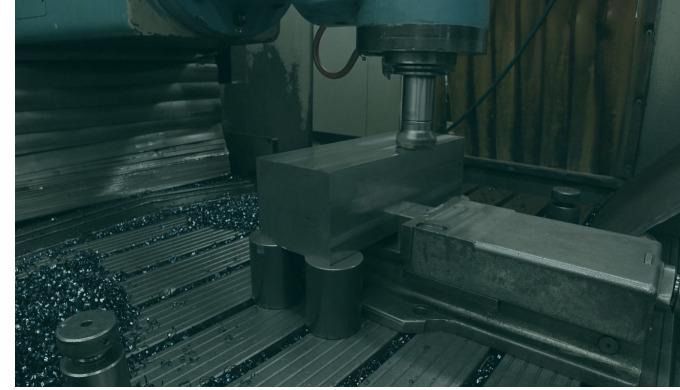 FABRICACIÓN DE MOLDES El diseño basado en la estandarización y parametrización bajo un ensamblaje 3D...
