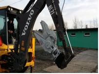 Quick coupler, Compactor, Shear, Crusher, Pile driver, Vibro ripper etc.