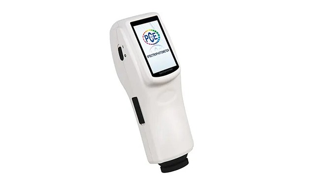 El espectrofotómetro es un medidor de alta precisión que cumple con muchas exigencias. El espectrofo...