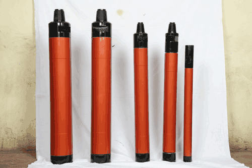 Manufacturer, Suppliers & Exporters of DTH Hammers.
