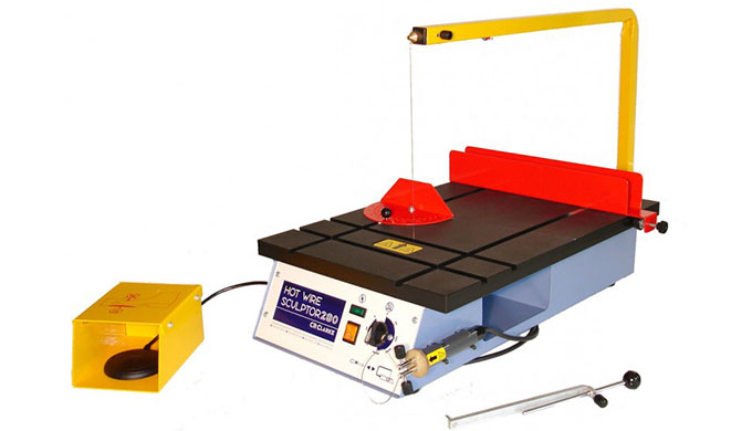 Machine &agrave; d&eacute;couper le polystyr&egrave;ne 280
