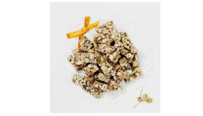 (Sunflower seed/ Peanut/Pumpkin Seed) Sunflower seed : Lowering cholesterol level / Vitamin E Peanut...