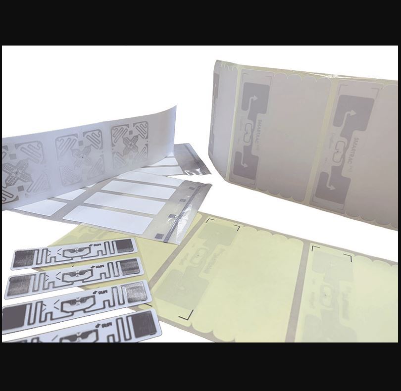Tupos Graphic vous présente les étiquettes RFID pour votre supply chain, le suivi des bagages aérien...