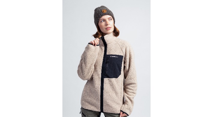 Flauschig und Wärme-speichernd: diese Fleecejacke ist perfekt für kalte Tage und Nächte. Das weiche ...