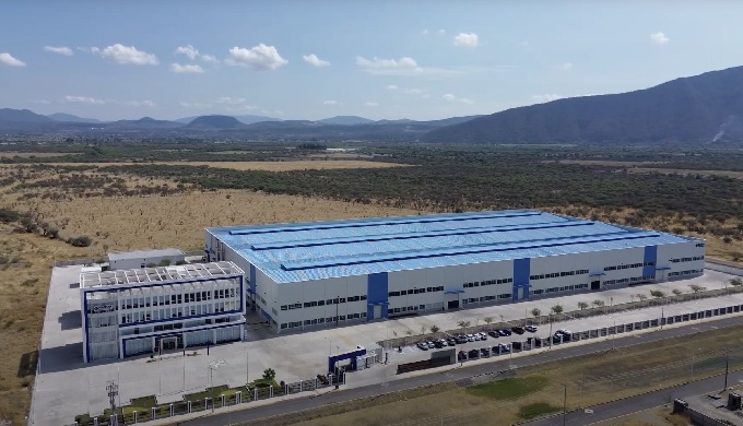 ¿Qué es un video institucional? Un video institucional es una pieza audiovisual diseñada para mostra...