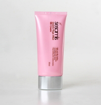 sesamis Magic Effect BB creamthis cream naturally covers liver spots, freckles, and solar lentigos a...