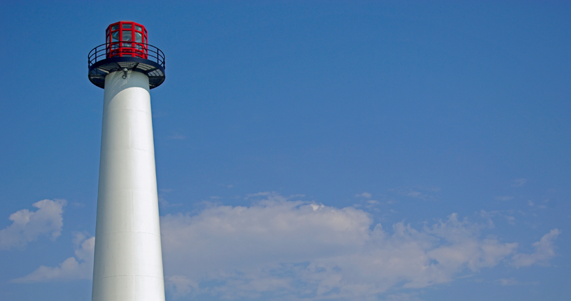 Läs mer om våra navigationssystem för fartyg på vår hemsida.