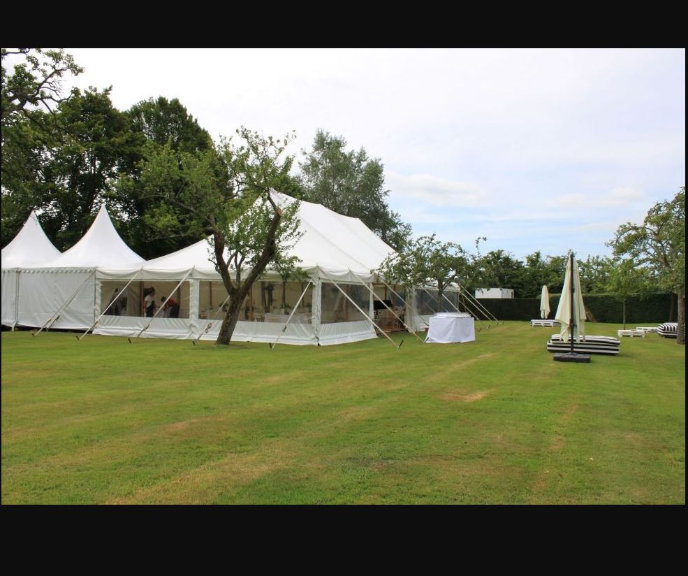 Location de tente bambou pour réception mariage près de Deauville