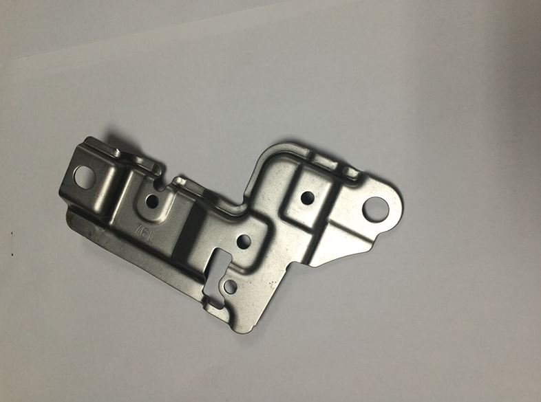 1、Model Name：metal stamping die 2、Model Material：Carbide,ASP-23,ASP-60,SKD11,DC53,etc 3、Product：Conn...