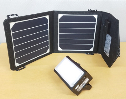 [ Product Description ] ㆍ Solar mini lantern ㆍ When outdoor activities, lantern can be charged with ...