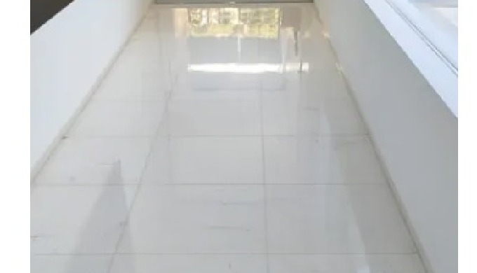Este tratamiento consiste en hacer un pulido adaptado a cada tipo de pavimento de hormigón, utilizan...