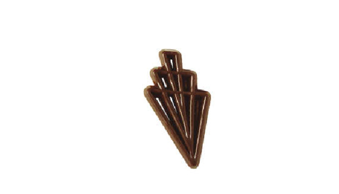 Piezas en chocolate negro con formas de filigranas.