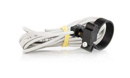 DESCRIPTIONGives a digital signal when a magnet activates the reed switch. The two switches can be u...