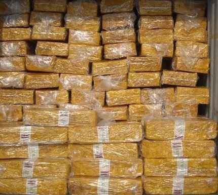 Vietnam ve Malezya kauçuk üreticilerinden ithal edilmektedir.- 33 kilogramlık Orijinal paketlerinde ...