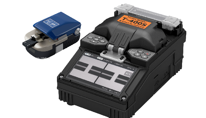 Giuntatrice Sumitomo T-400S splicer + Taglierina FC-8R Giuntatrice ad allineamento attivo sul claddi...