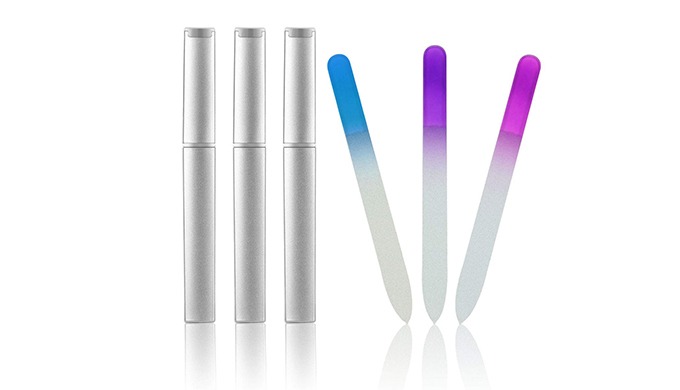 Shape and smooth your nails with this glass nail file. Available in a variety of stylish designs to ...