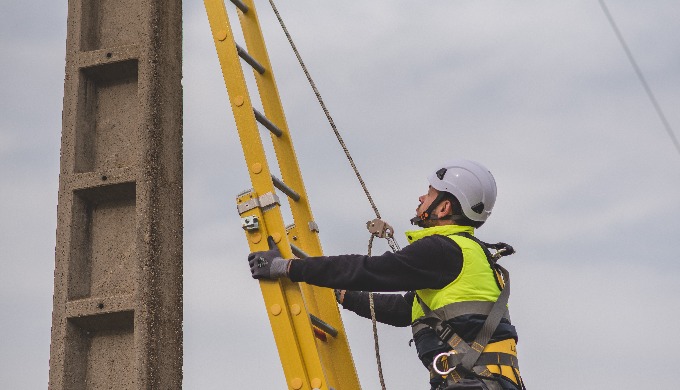 Escalera de seguridad de fibra de vidrio para postes de telecomunicaciones Los trabajos temporales e...