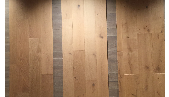 Du Chêne Rustique pour un parquet contrecollé exceptionnel en 6 mm d'épaisseur ! Parfait pour les ré...