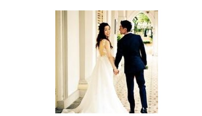We Provide Rom Photography in Singapore.