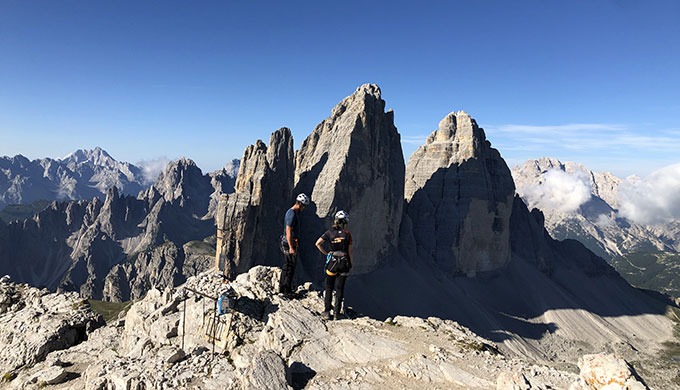 Powrock certified IFMGA-UIAGM mountain guides organize courses and excursions, both group experience...