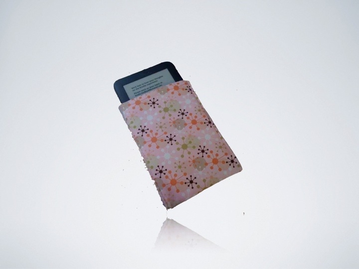 Bags / covers made of 100% GOTS certified Recycled Organic Canvas fabric. This bag protects your kin...