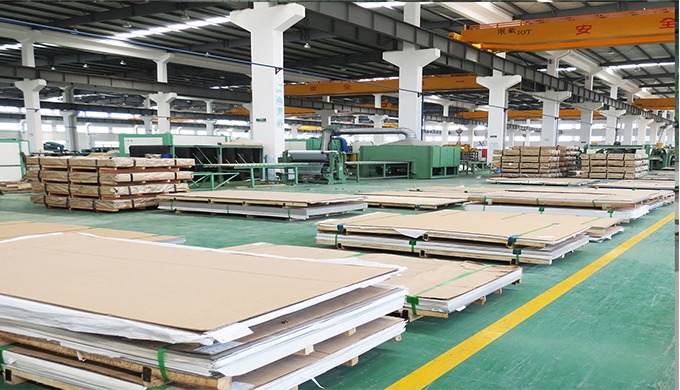 Process: hot rolled Surface: 2B, No.1, BA, pickling, blasting etc. Length: 12000mm or customized Thi...