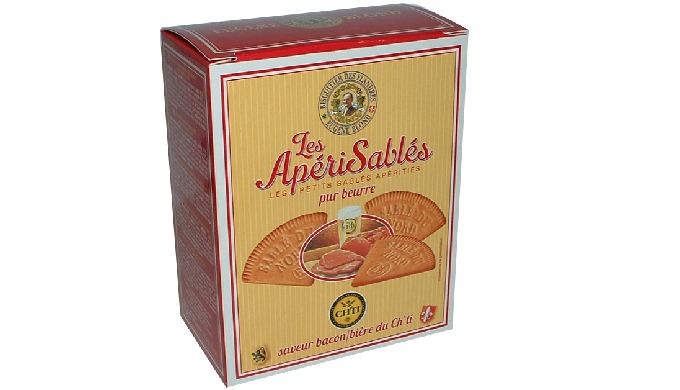 Petits sablés apéritifs. Ingrédients farine de blé, beurre concentré (lait) 13% poudre de fromage 11...