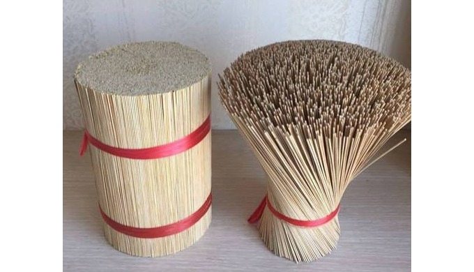 We supply bulk bamboo stick from Vietnam with good price Use: Aromatic , Therapeutic , Religious , A...