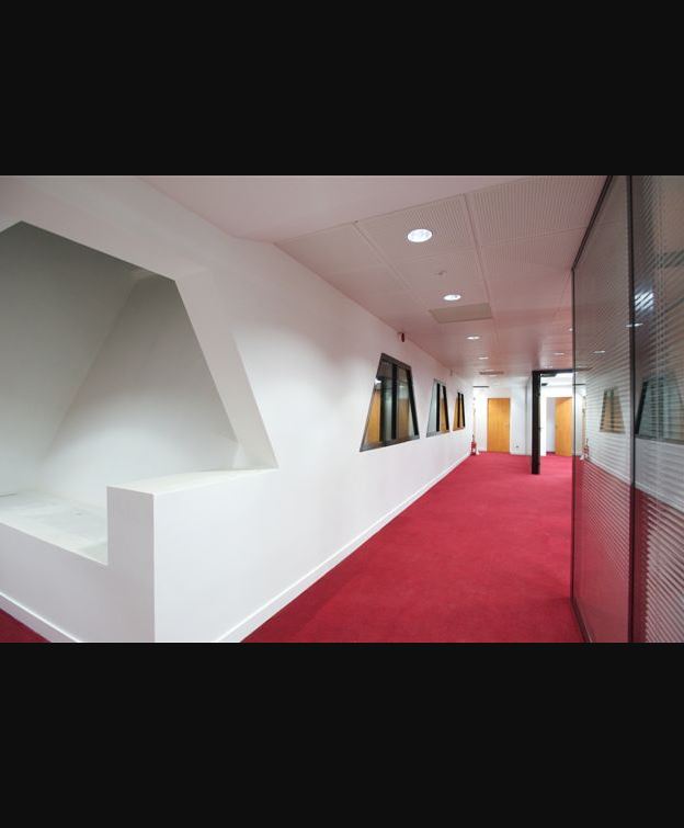 SERVICES + CLOISON, entreprise de second œuvre spécialisée dans les cloisons de bureaux et l’aménage...
