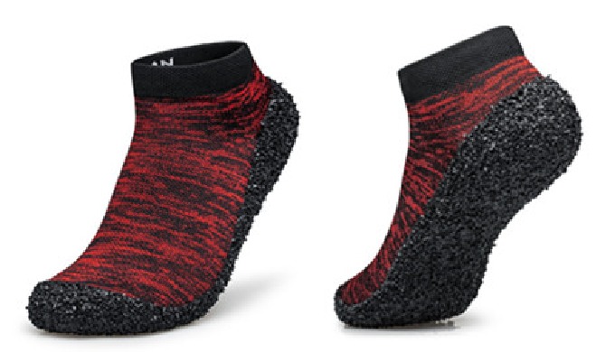 Description Rubber sole Non-marking rubber outsole with good traction. Sock uppers ensures ultra fre...