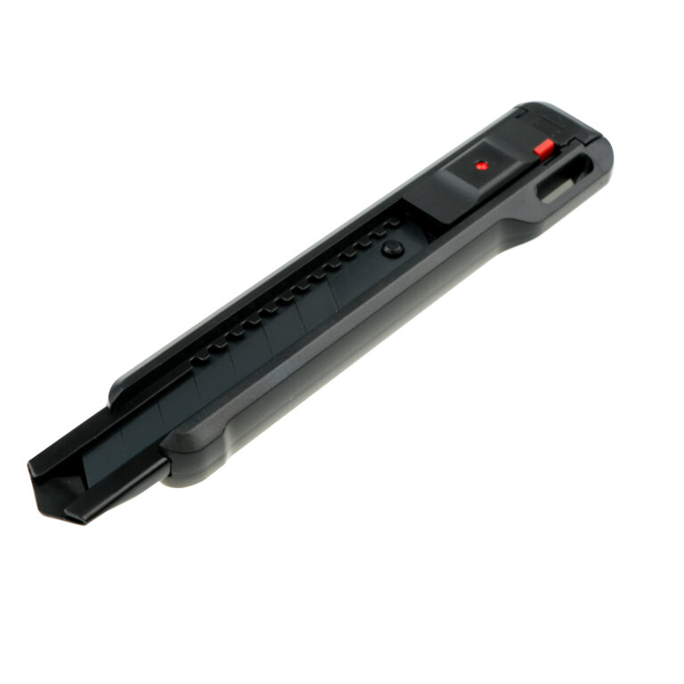 • cutterul 7556SC18 de 18mm Snap-Off este instrumentul de taiere suprem, conceput atat pentru profes...