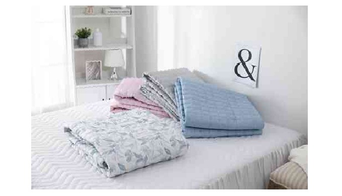 1. Use 100% rayon fabric morals 2. As a carpet-type mat, it is thick and can be used in various ways...