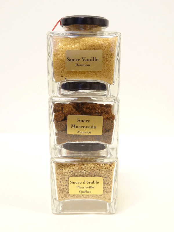 Un joli cadeau pour toutes les occasions : 165 g de sucre roux de la Réunion vanillé avec une gousse...