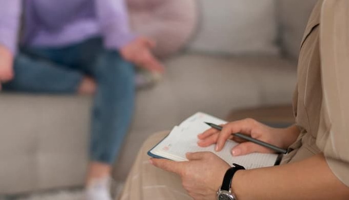 Проблеми зі здоров’ям можуть спіткати неочікувано у будь-який момент. І якщо до стоматолога ми намаг...
