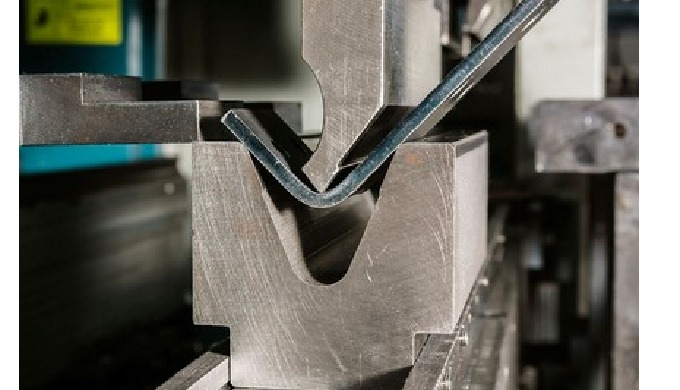 Sheet metal bending service