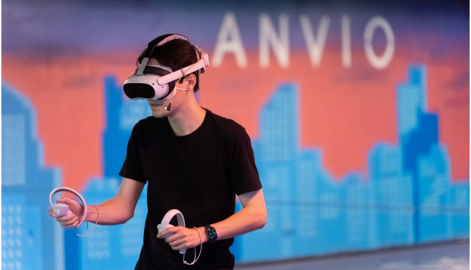 Por que uma franquia de clube de VR é um negócio promissor em 2025