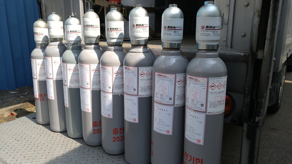 Laser Gas Mixture Semiconductor Gas Mixture Illuminating Gas Mixture Research and Development Gas Mi...