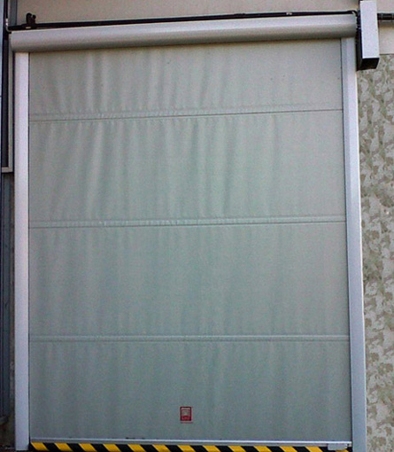 La puerta rápida enrollable modelo SD-CLEAN es la mejor solución para su in...