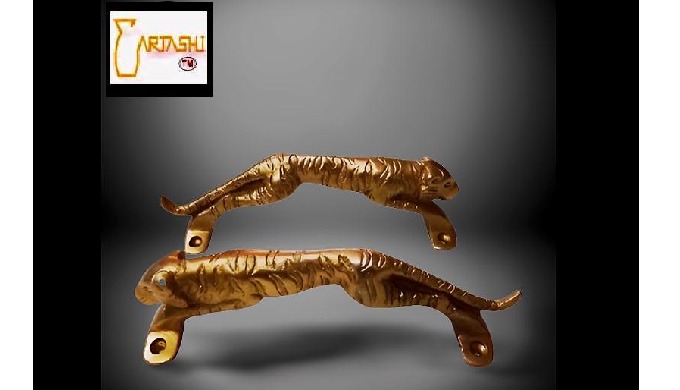 Pull handles. Item code: AMM1093. Pull handles pair in tiger shape. Hand crafted in pure brass, Fini...