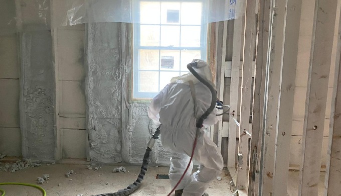 If you need exceptional insulation in the Greater Toronto Area, spray foam insulation from Eco Spray...