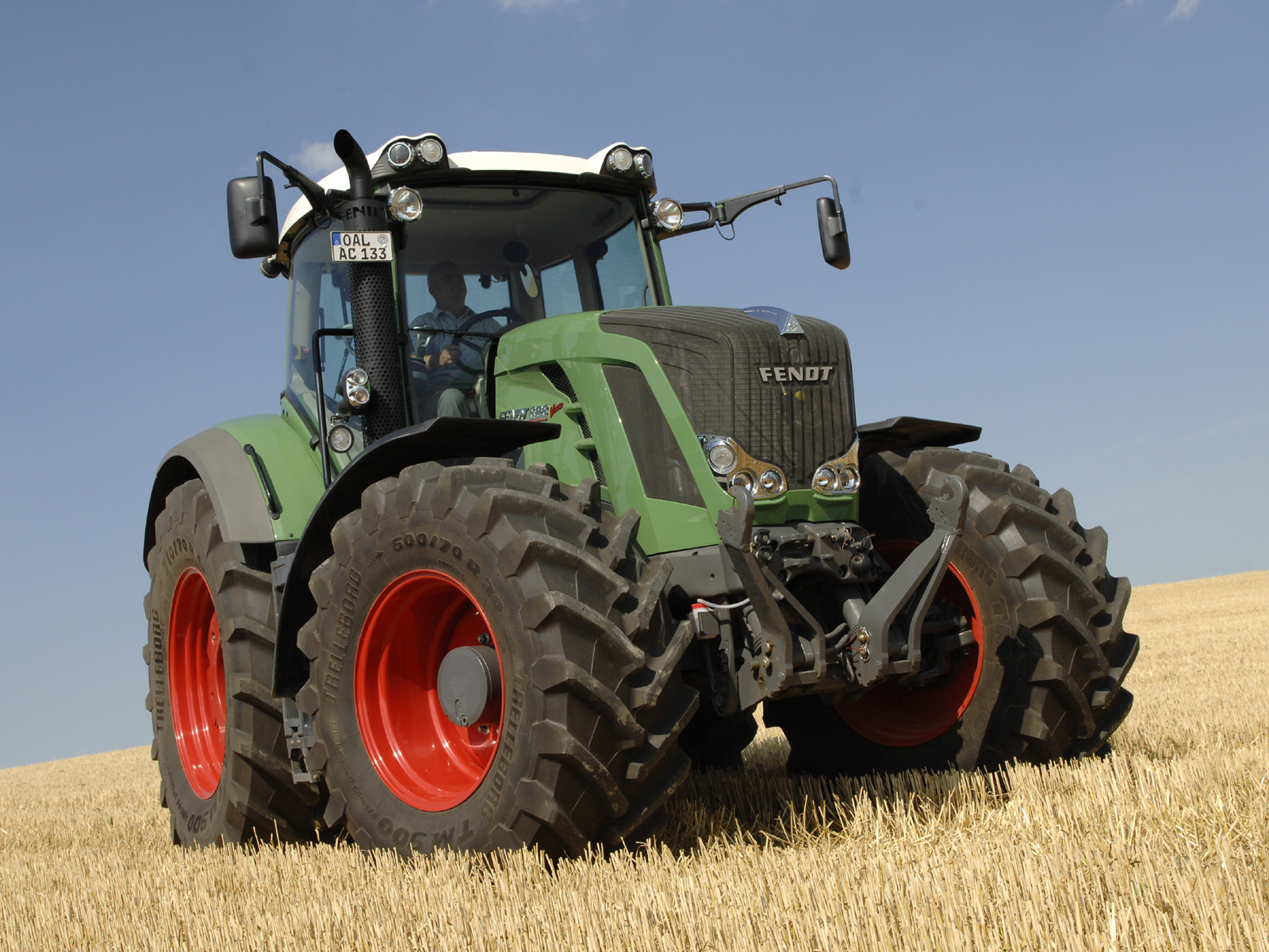 Tractoare agricole cu roţi Fendt