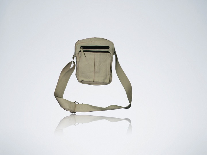 Bags made of 100% regular Recycled Cotton fabric.This bag gives the right look without looking like ...