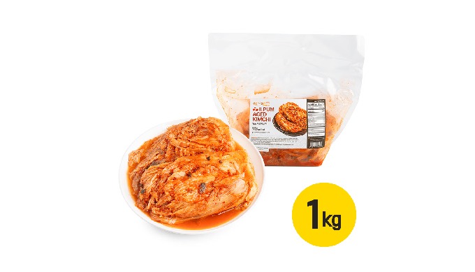 Mukeunji Aged Korean Kimchi is a traditional Korean fermented cabbage kimch...