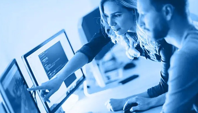 Agence web à l'origine, nous créons des sites internet professionnels vitrines et e-commerces. Nous ...