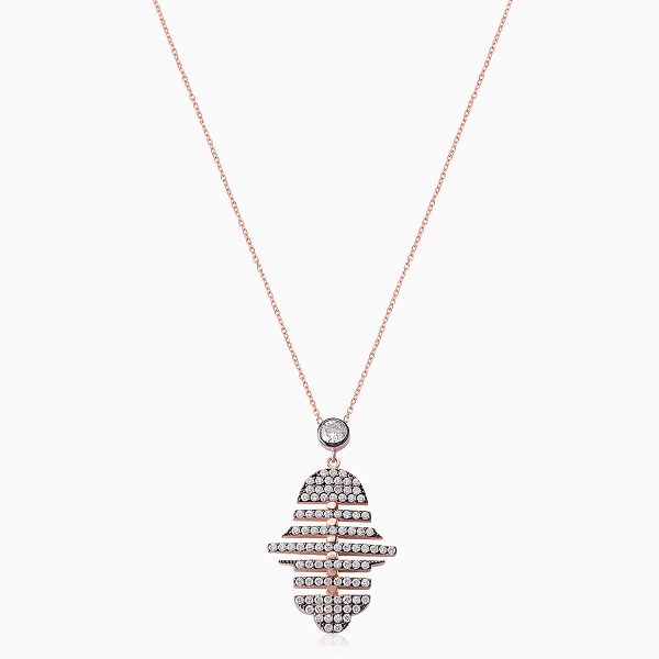 925 Ayar Gümüş ; Maden Rengi: Rose ; Ağırlık: 3.6 gr ; Zincir Uzunluğu: 45 cm ; Krem, Parfüm, Alkol,...