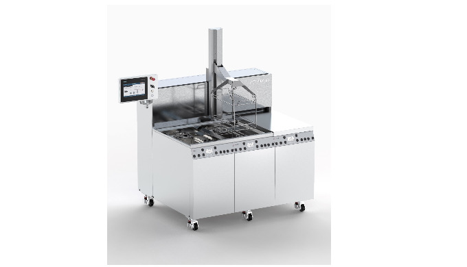 Automatic multi-stage cleaner