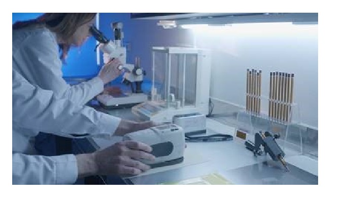 Laboratorios propios para I+D+I Equipamiento: Línea piloto de laboratorio, equipos de envejecimiento...